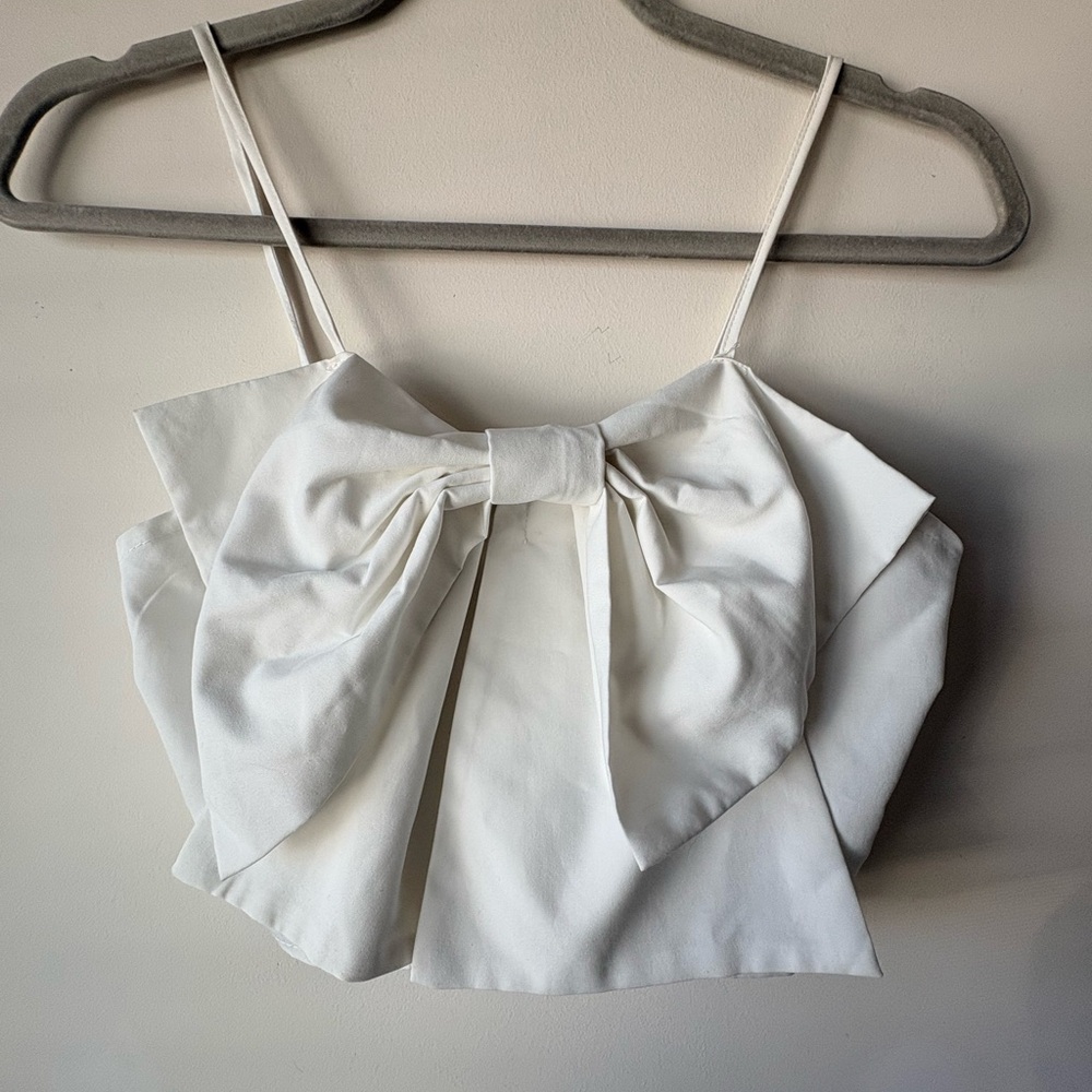 White Bow Detail Women's Top
